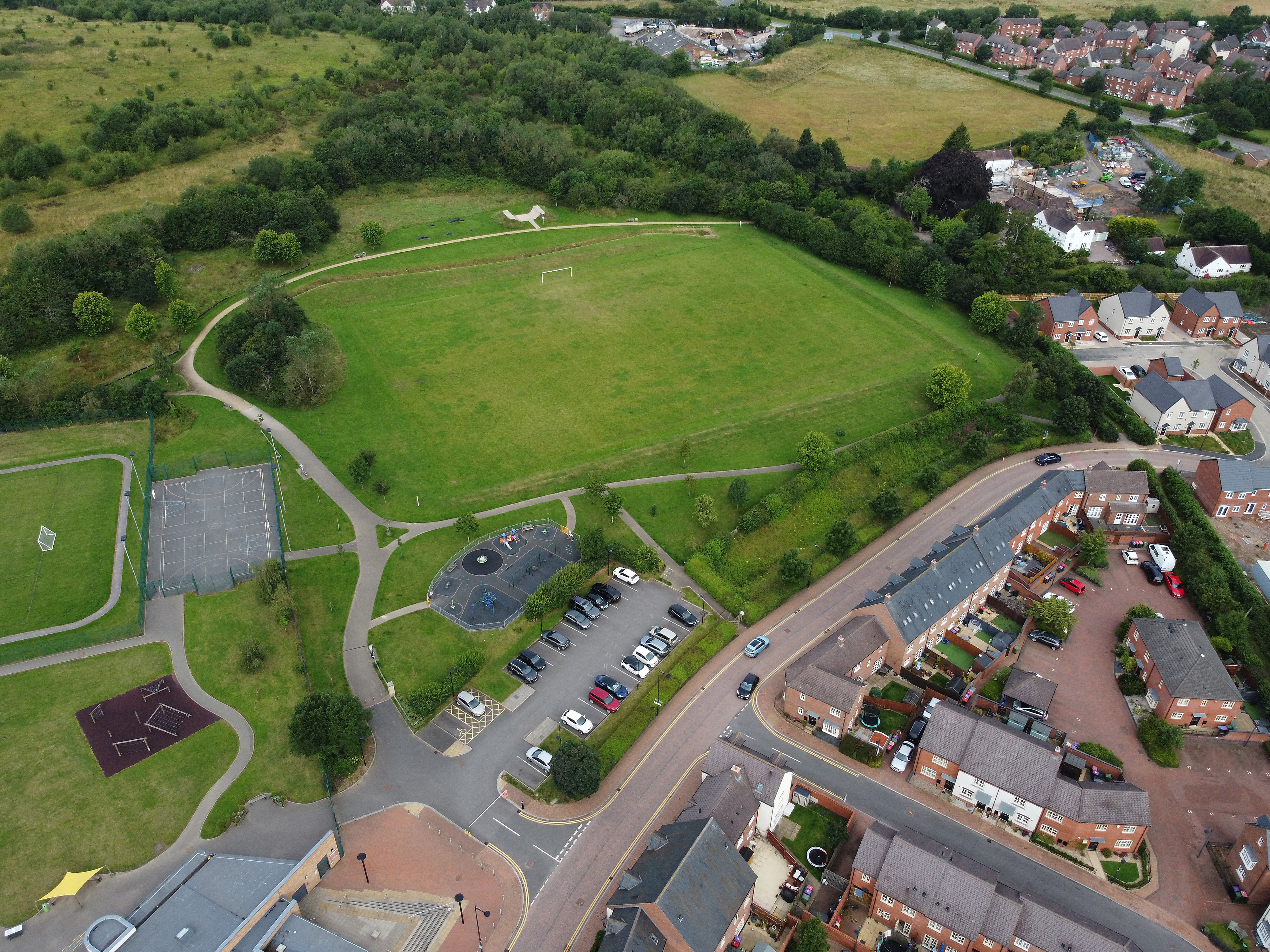 Estate Date - The Woodlands Image